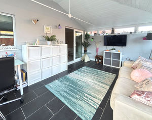 Photo 9- click for photo gallery